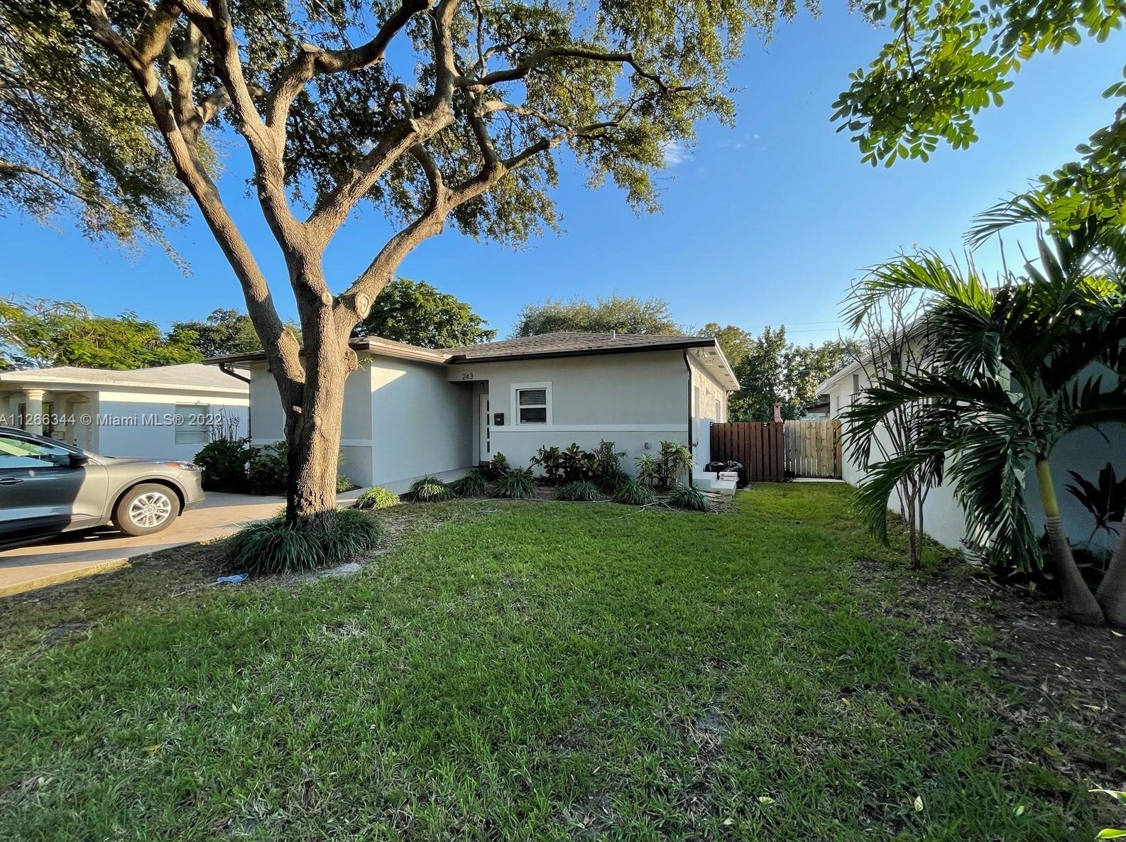 243 Sw 5th St, Dania Beach, FL 33004
