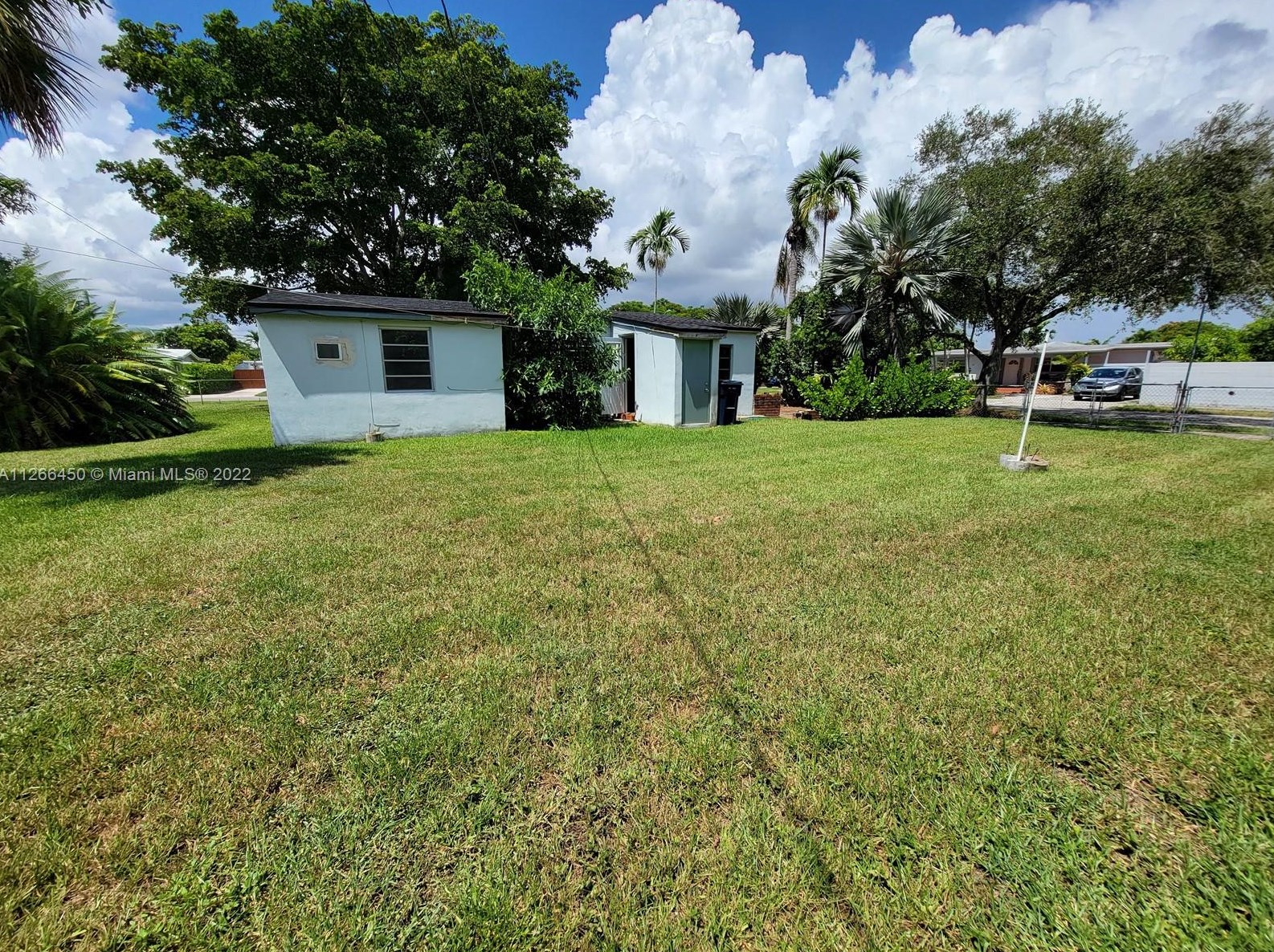 5125 98th Ct, Miami, FL 33165-7253