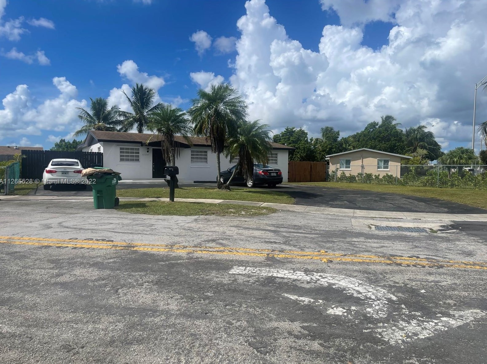 12250 Sw 198th St, Miami, FL 33177