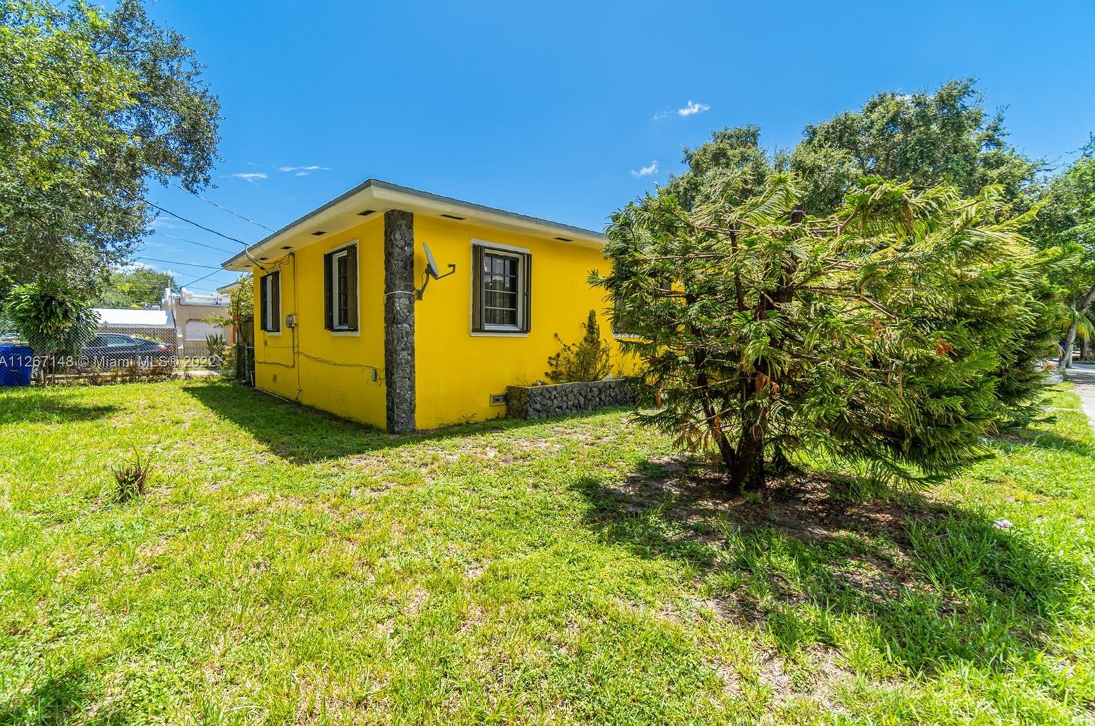5751 9th Ave, Miami, FL 33127-1347