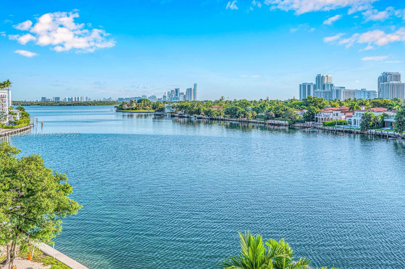 9821 E Bay Harbor Dr #603, Miami, FL 33154