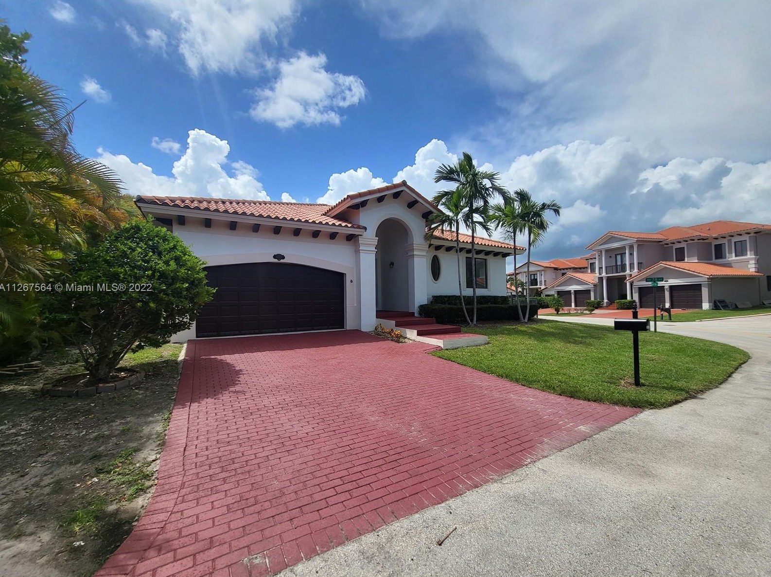 19434 Sw 78th Ave, Miami, FL 33157