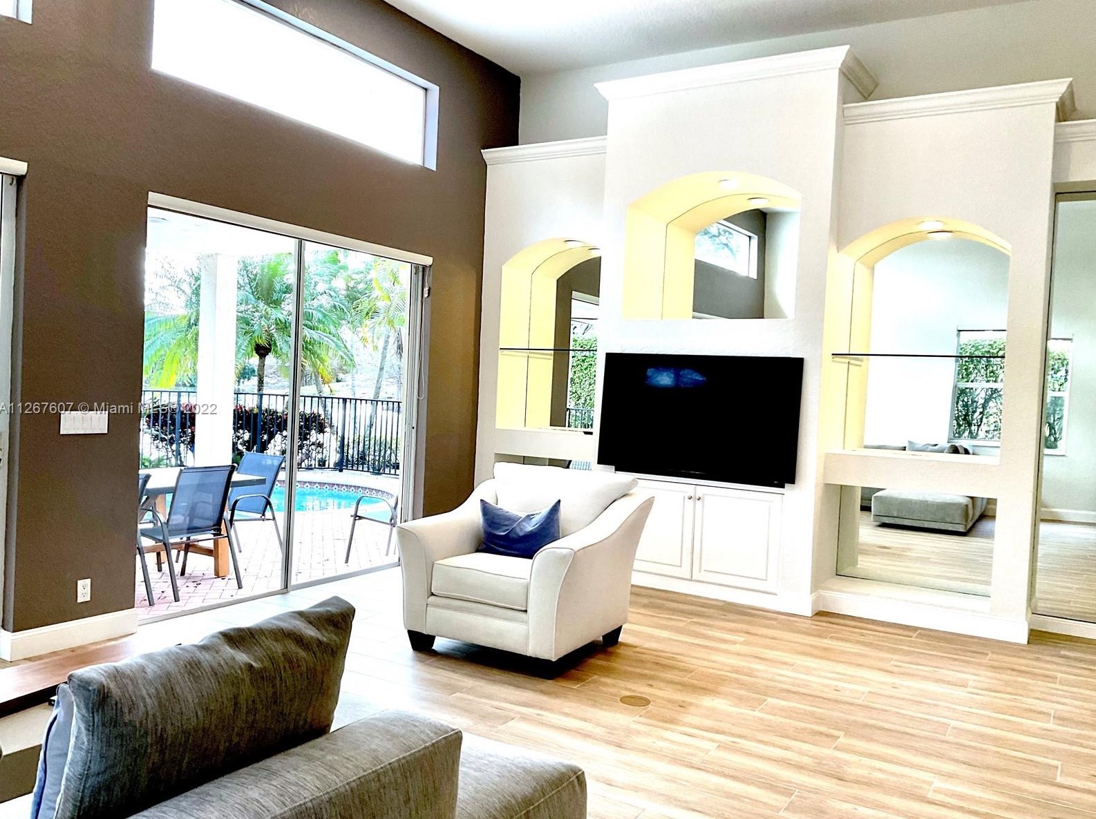 8405 Legend Club Dr, West Palm Beach, FL 33412