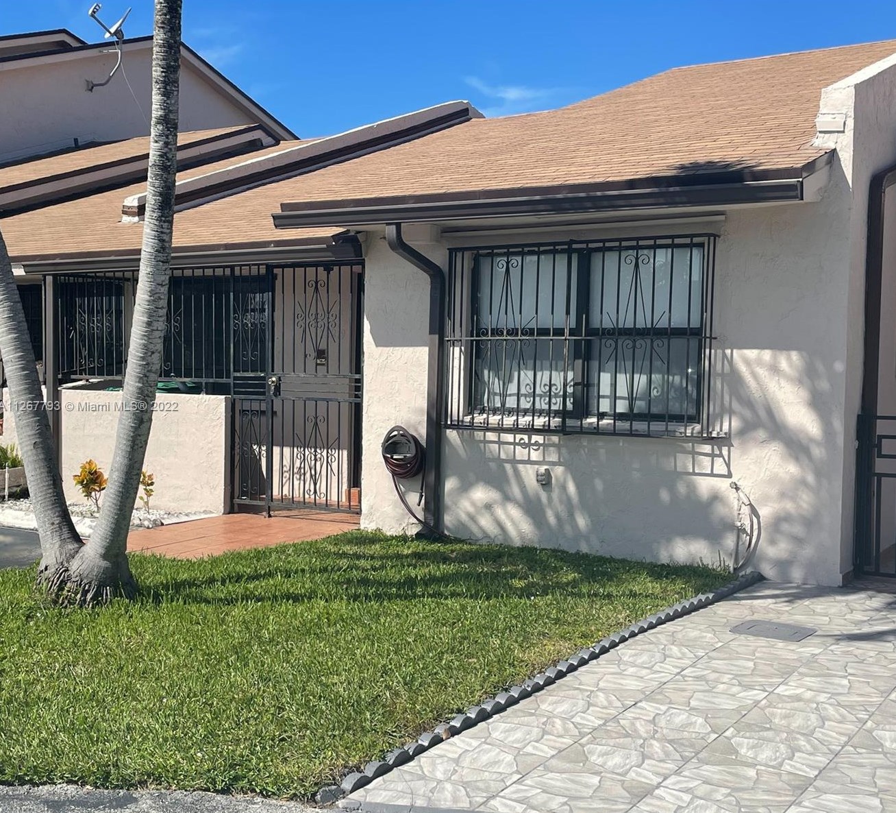 12219 24th Ter, Miami, FL 33175-7308