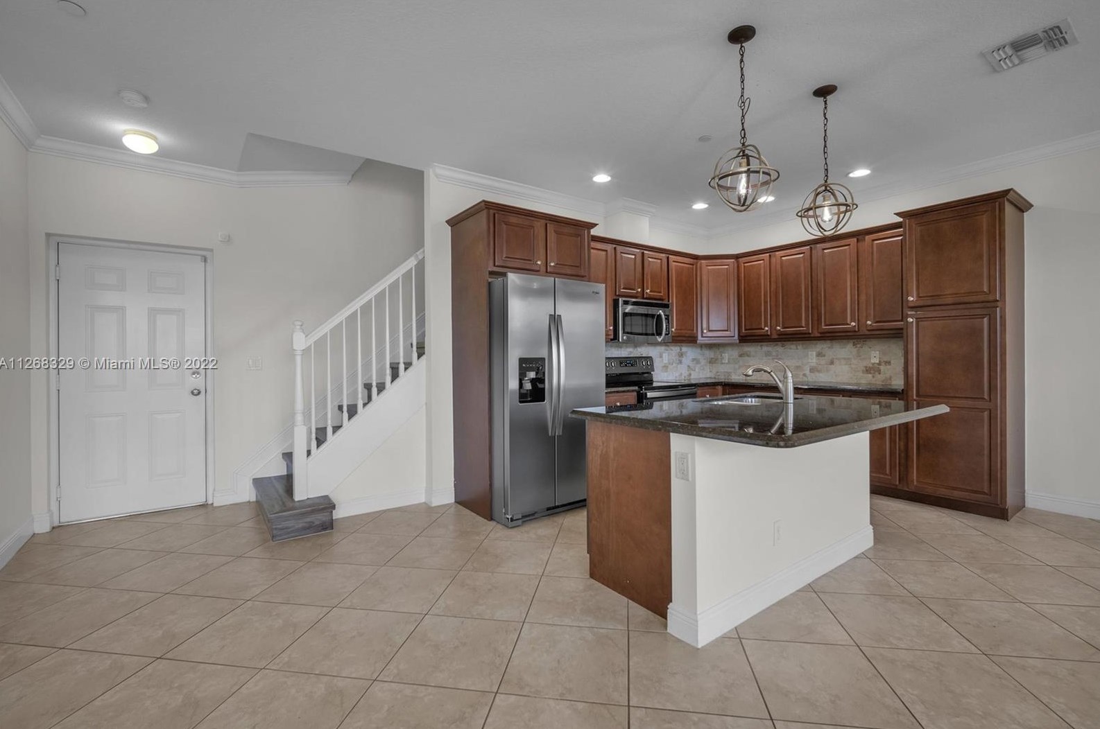 4093 Cascada Cir, Hollywood, FL 33024-8517