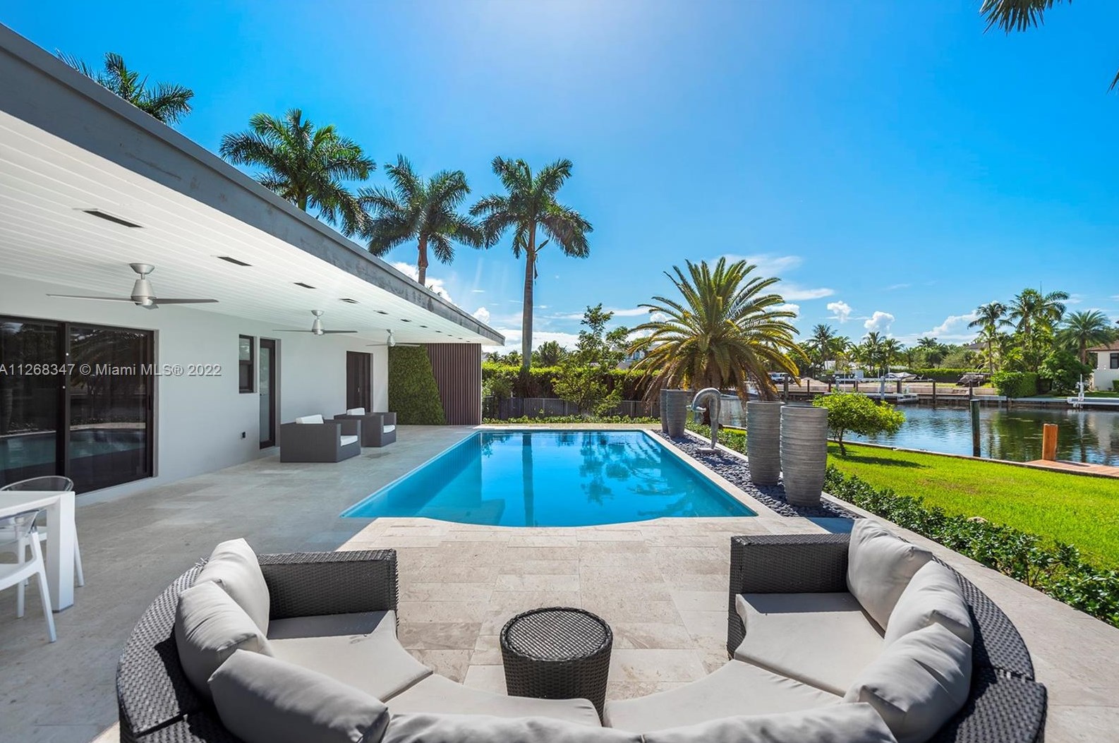 540 Reinante Ave, Miami, FL 33156
