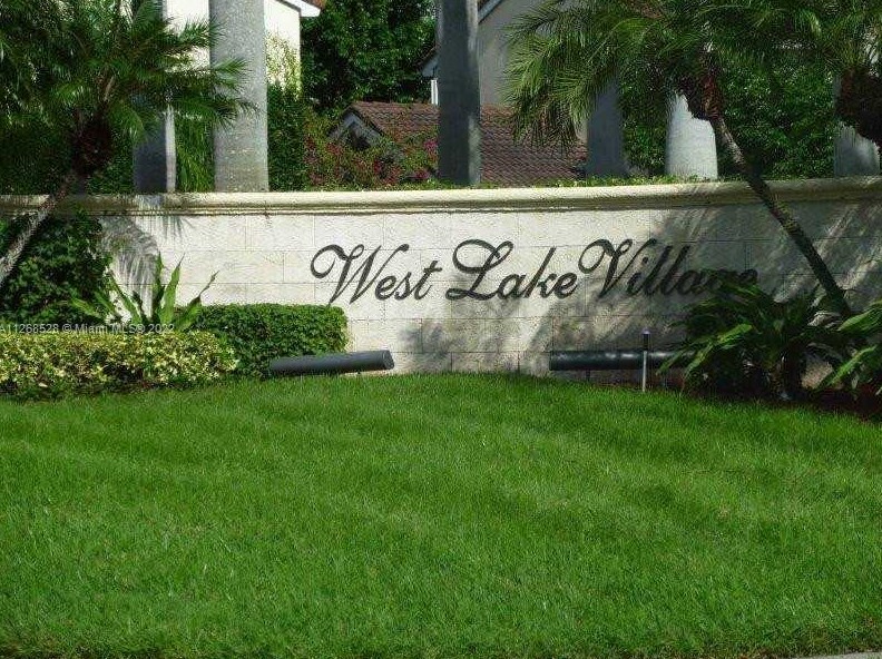 1551 Seagrape Way, Hollywood, FL 33019