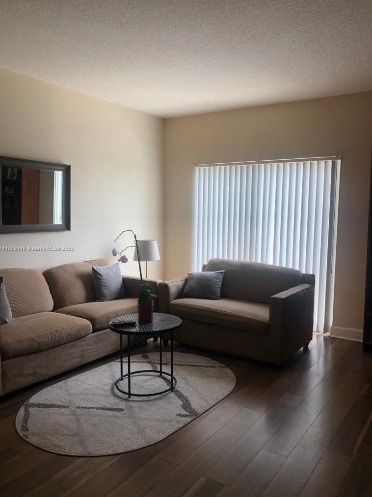 50 Menores Ave Apt 711, Miami, FL 33134