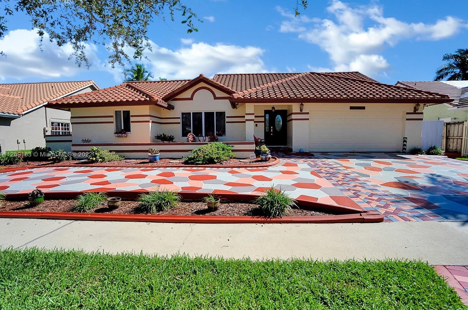 16173 8th Dr, Hollywood, FL 33028-1109