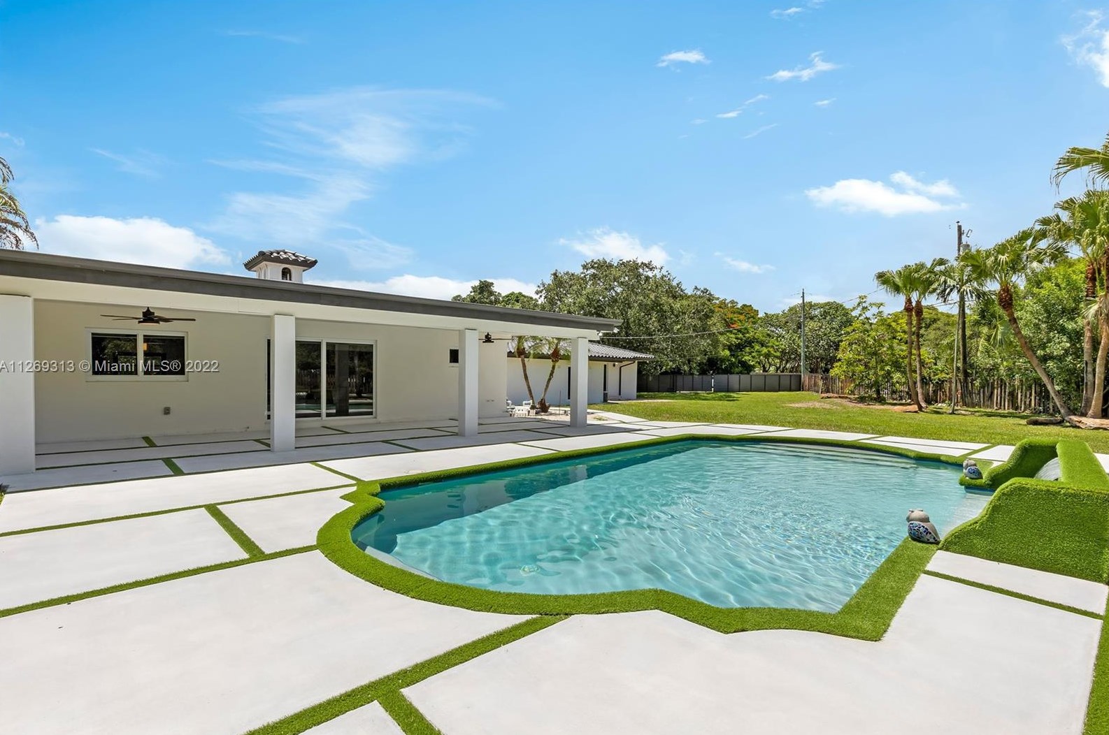 9875 138th St, Miami FL  33176-6725 exterior