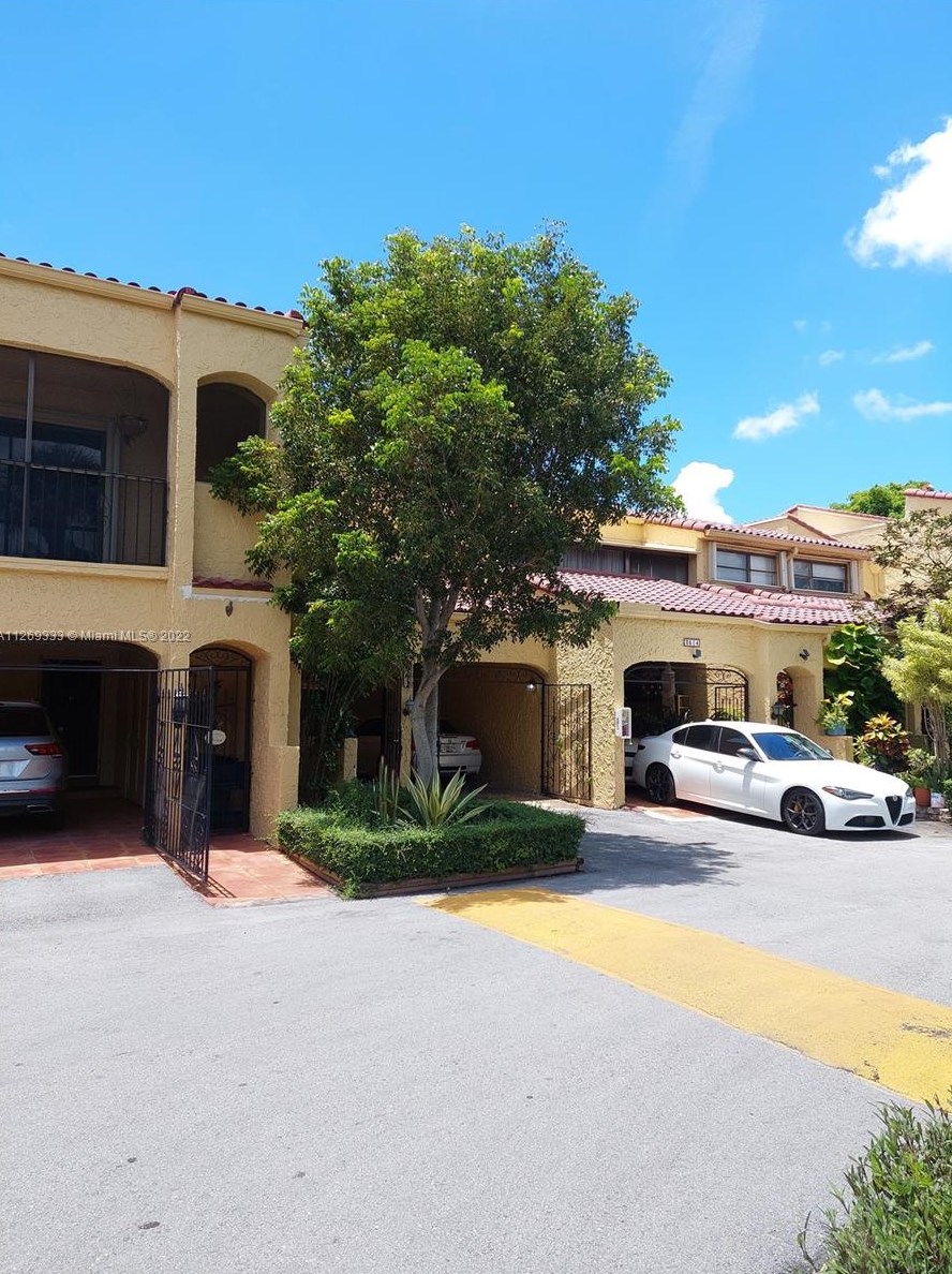 3512 Estepona Ave #22-d-1, Miami, FL 33178