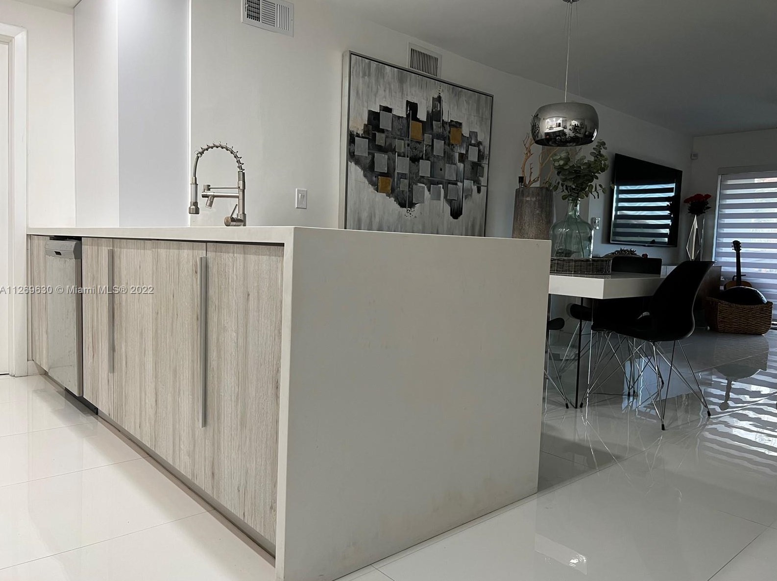 10105 Nw 9th Street Cir #9-204, Miami, FL