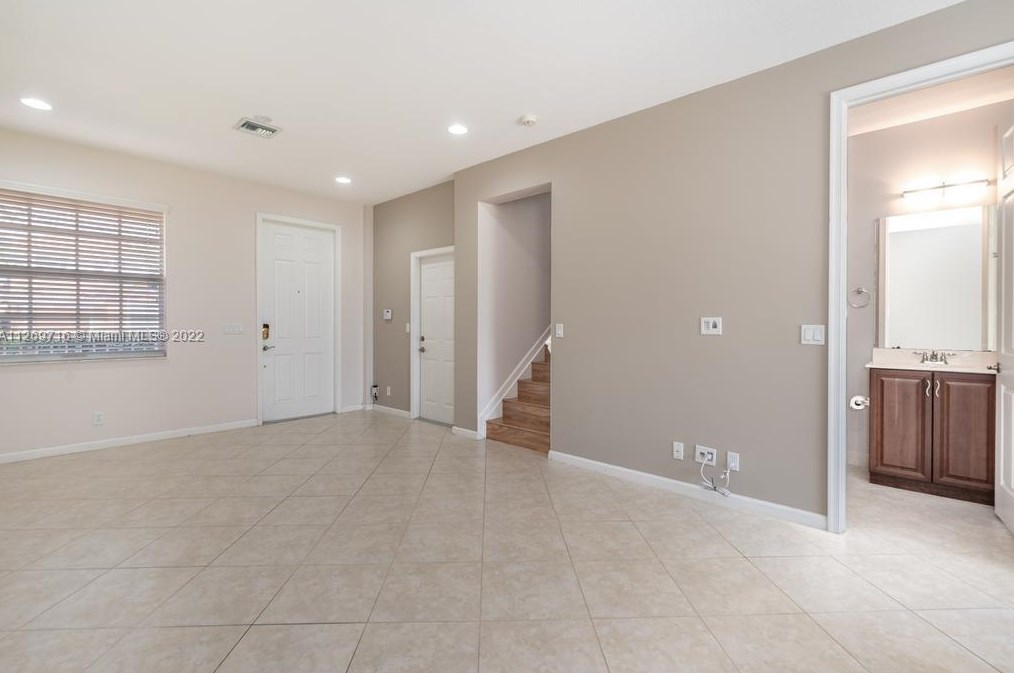 7301 Briella Dr, Boynton Beach FL  33437-3767 exterior