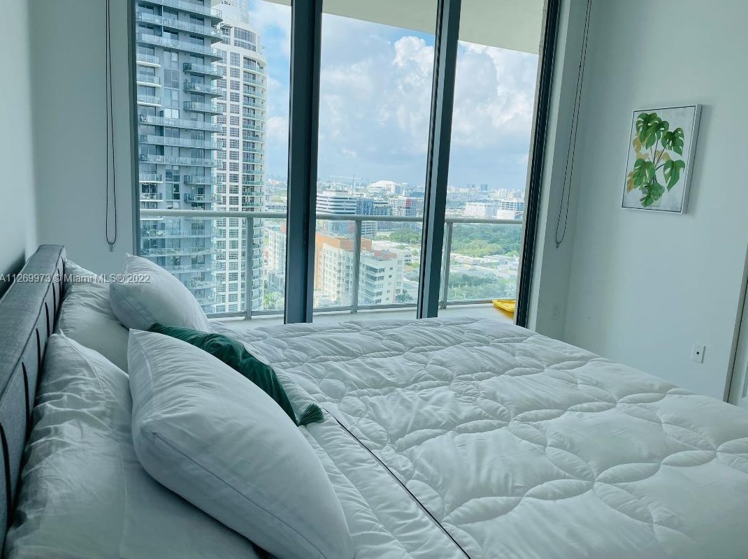 3470 E Coast Ave Apt H2205, Miami, FL