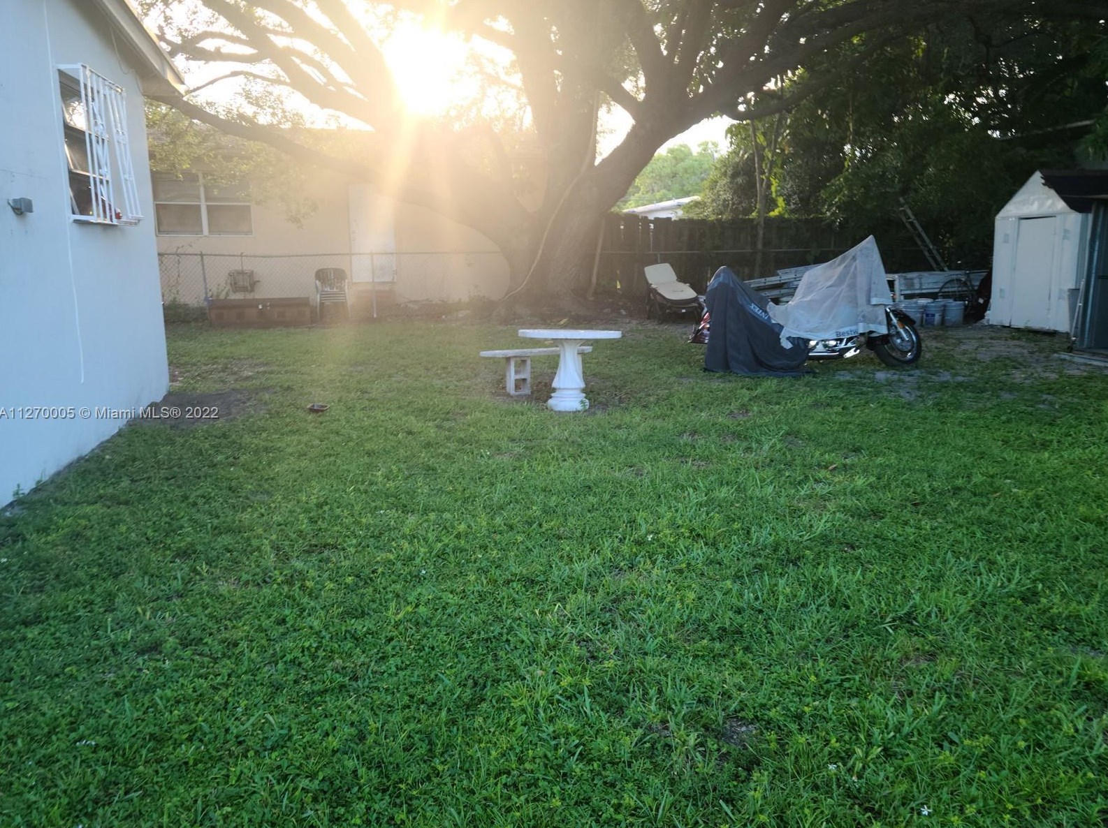 3001 52nd St, Miami, FL 33142-3450