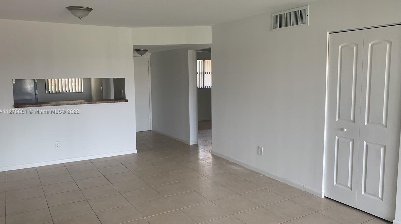 3396 Foxcroft Rd #310, Hollywood, FL 33025