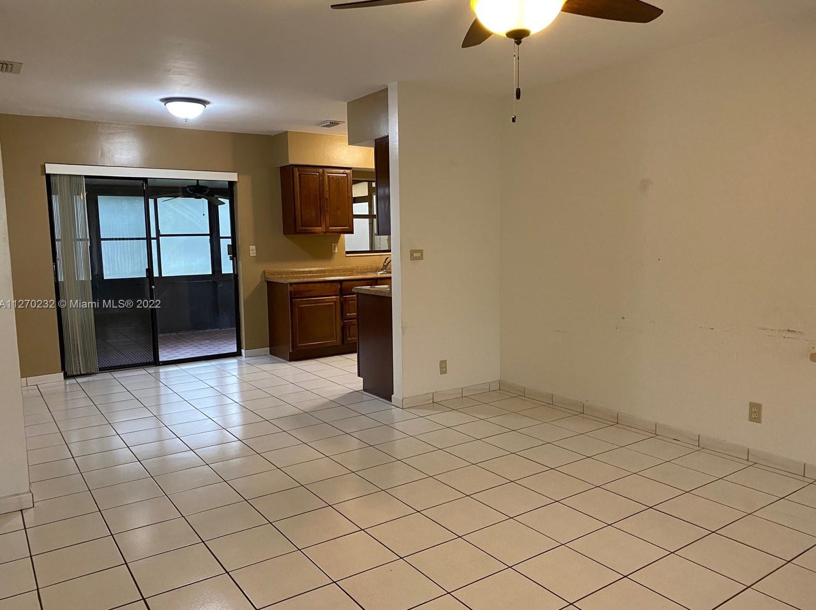 2230 61st Ave, Hollywood FL  33024-4208 exterior