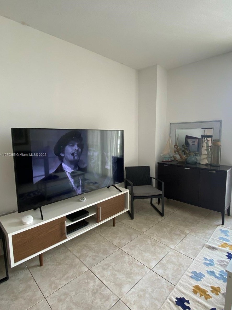 7275 Sw 89th St #515b, Miami, FL