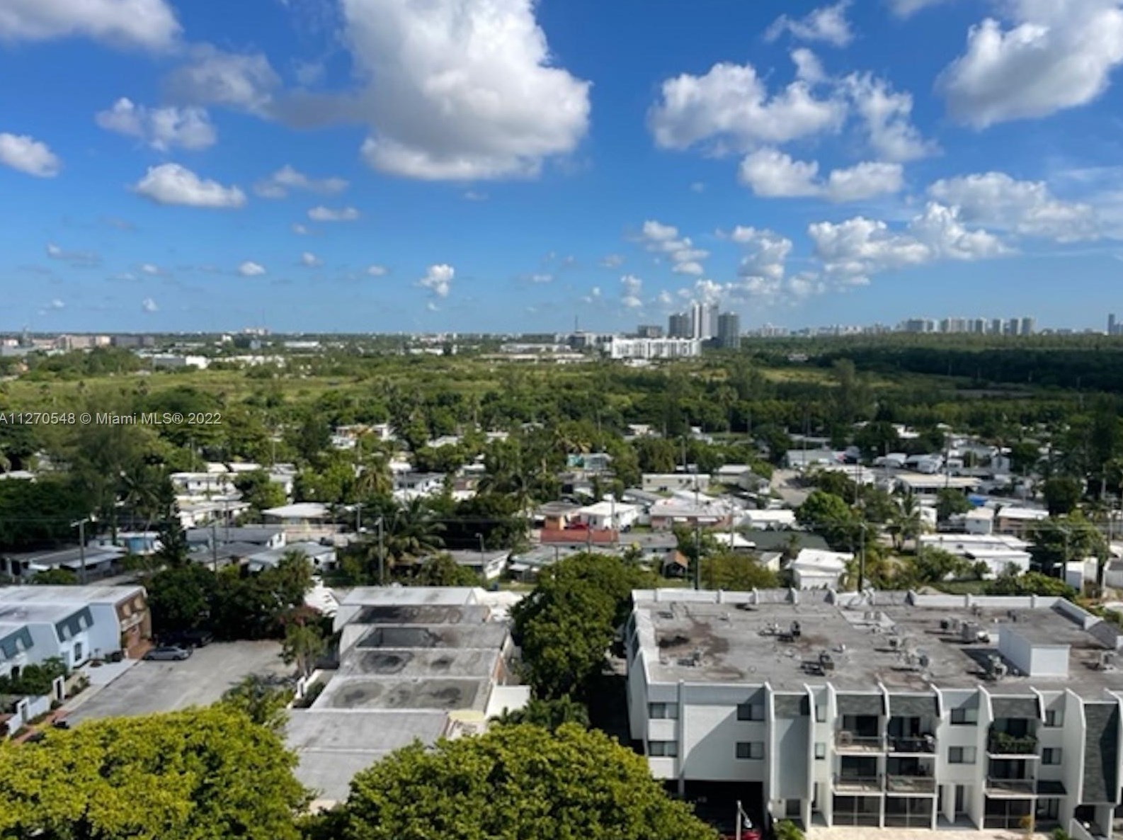 2350 Ne 135th St #1403, Miami, FL 33181