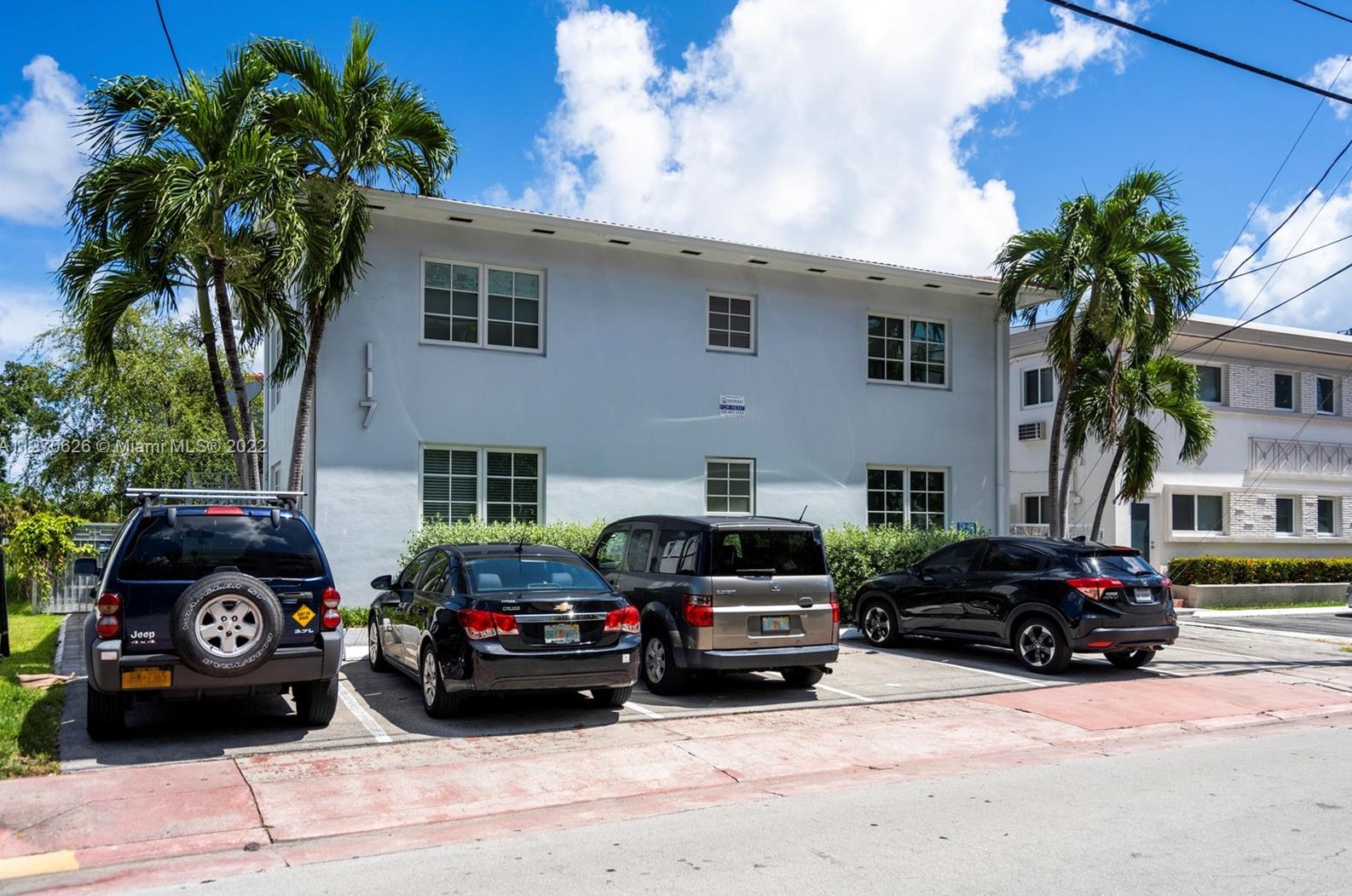 117 S Shore Dr Apt 2, Miami, FL 33141