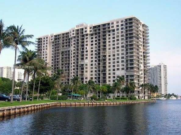 18151 Ne 31st Ct #1417, Miami, FL 33160