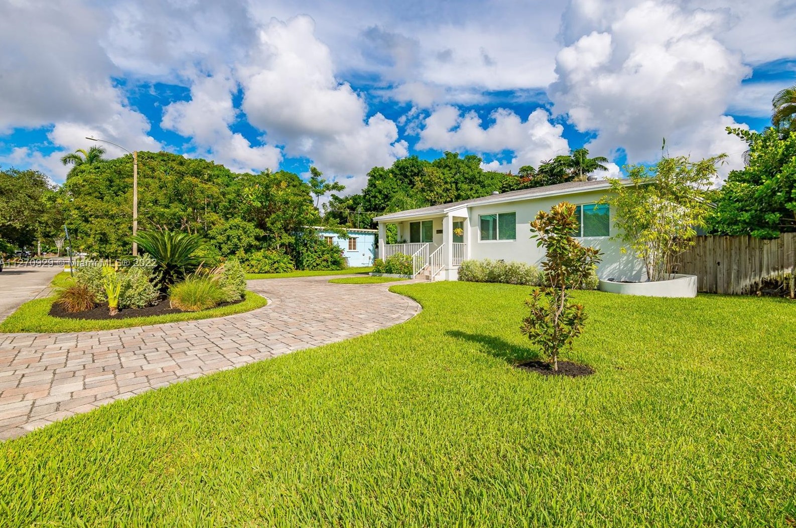 6543 78th Ter, Miami, FL 33143-4640