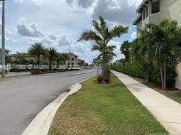 290 109th Ave, Miami FL 33172-1362 exterior