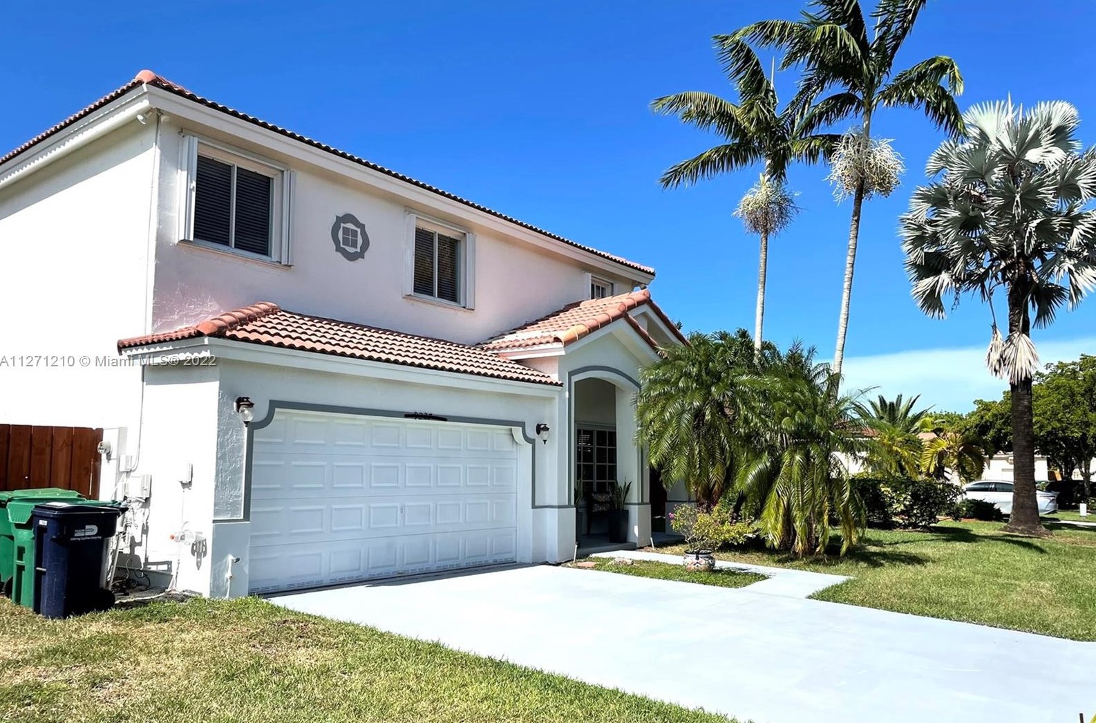 9227 215th Ter, Miami, FL 33189-3814