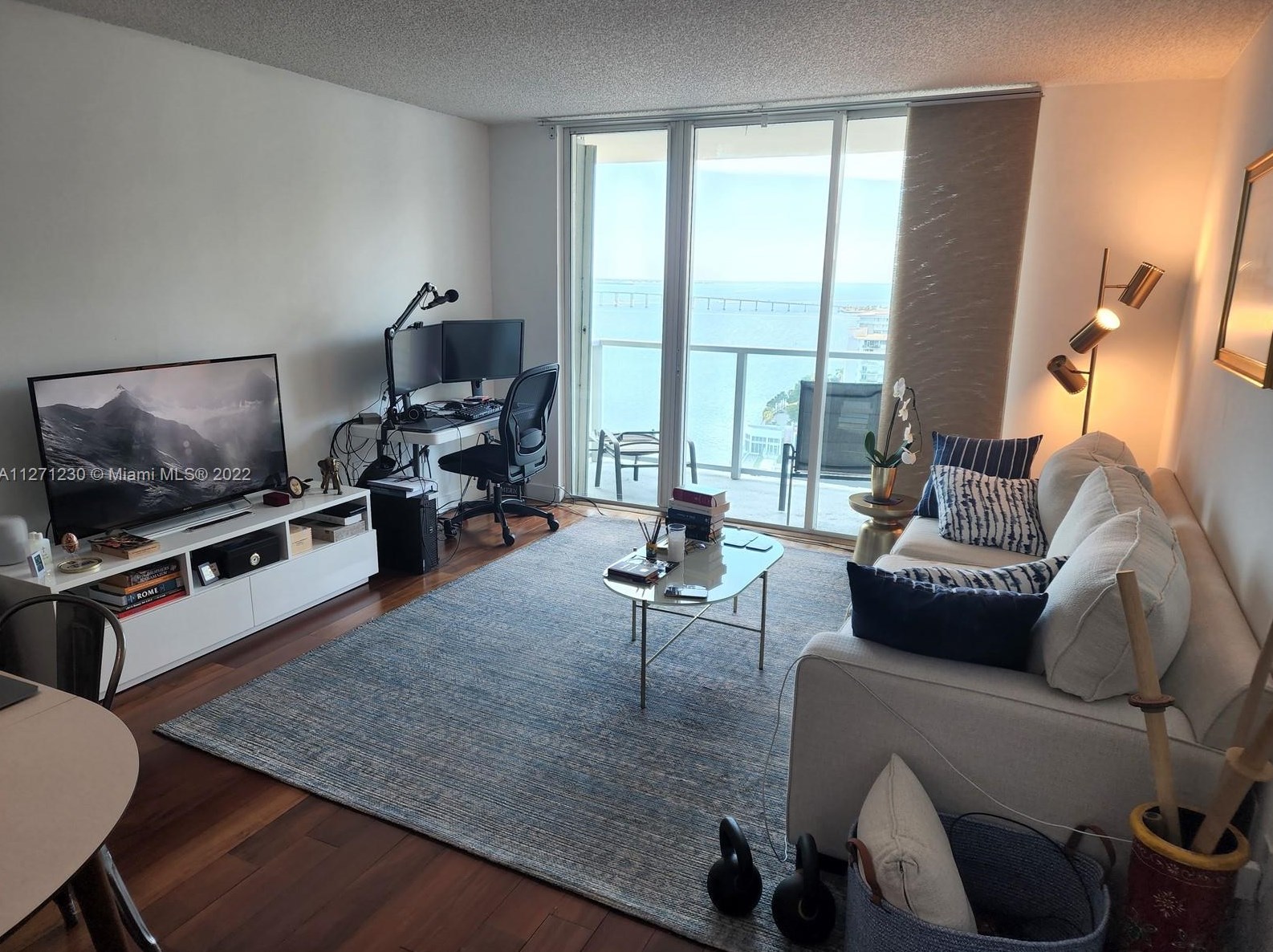 1155 Brickell Bay Dr #2107, Miami, FL 33131