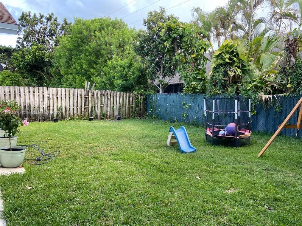 9112 Pine Springs Dr, Boca Raton, FL 33428