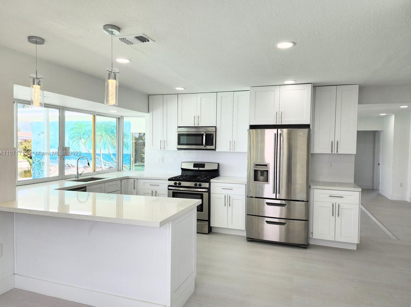 6705 Ficus Dr, Hollywood, FL 33023-4925