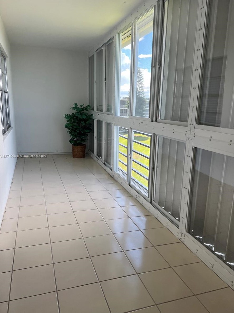 4050 Ainslie D, Boca Raton, FL 33434-2912