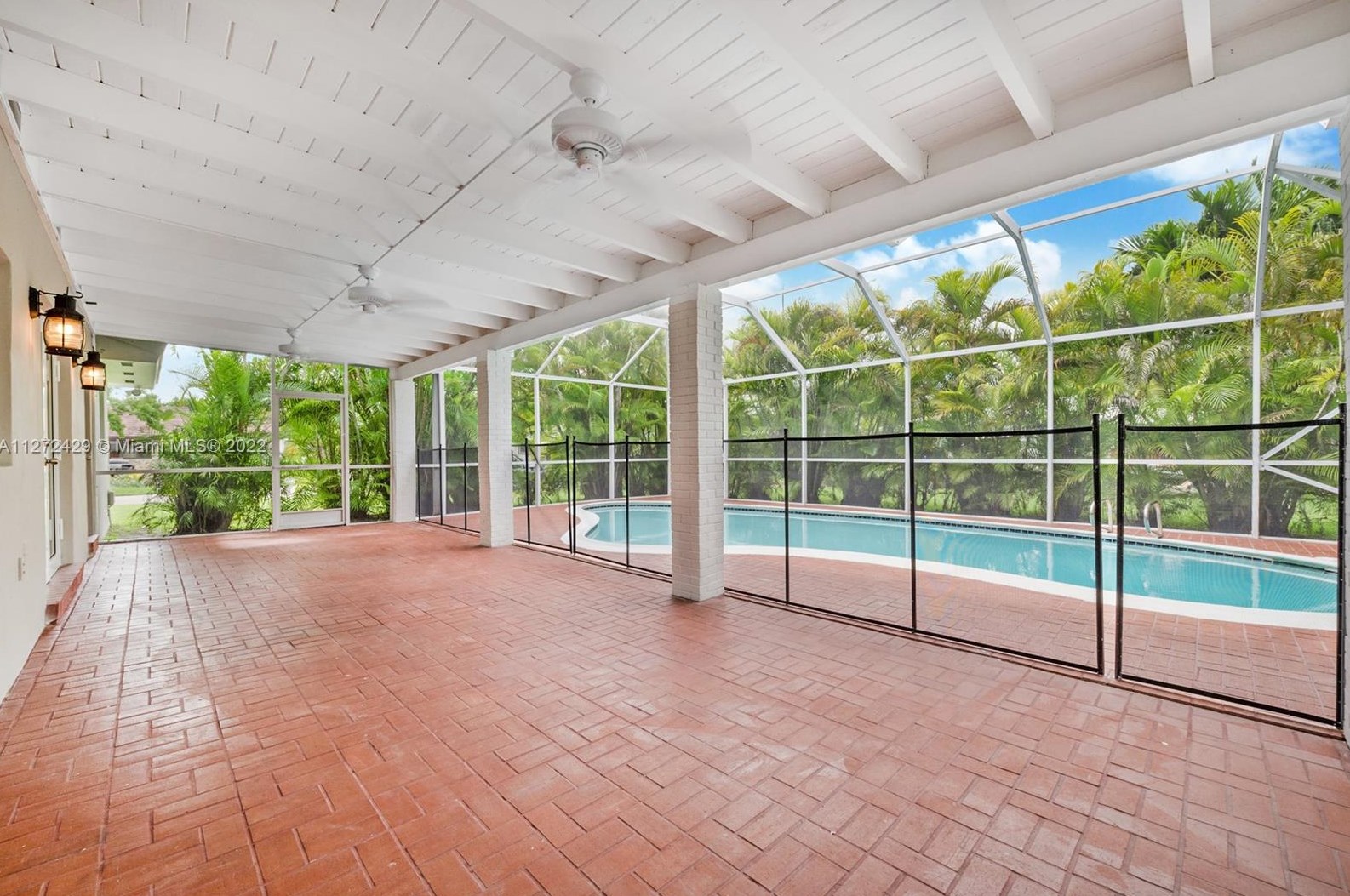17440 89th Ave, Miami, FL 33157-5829