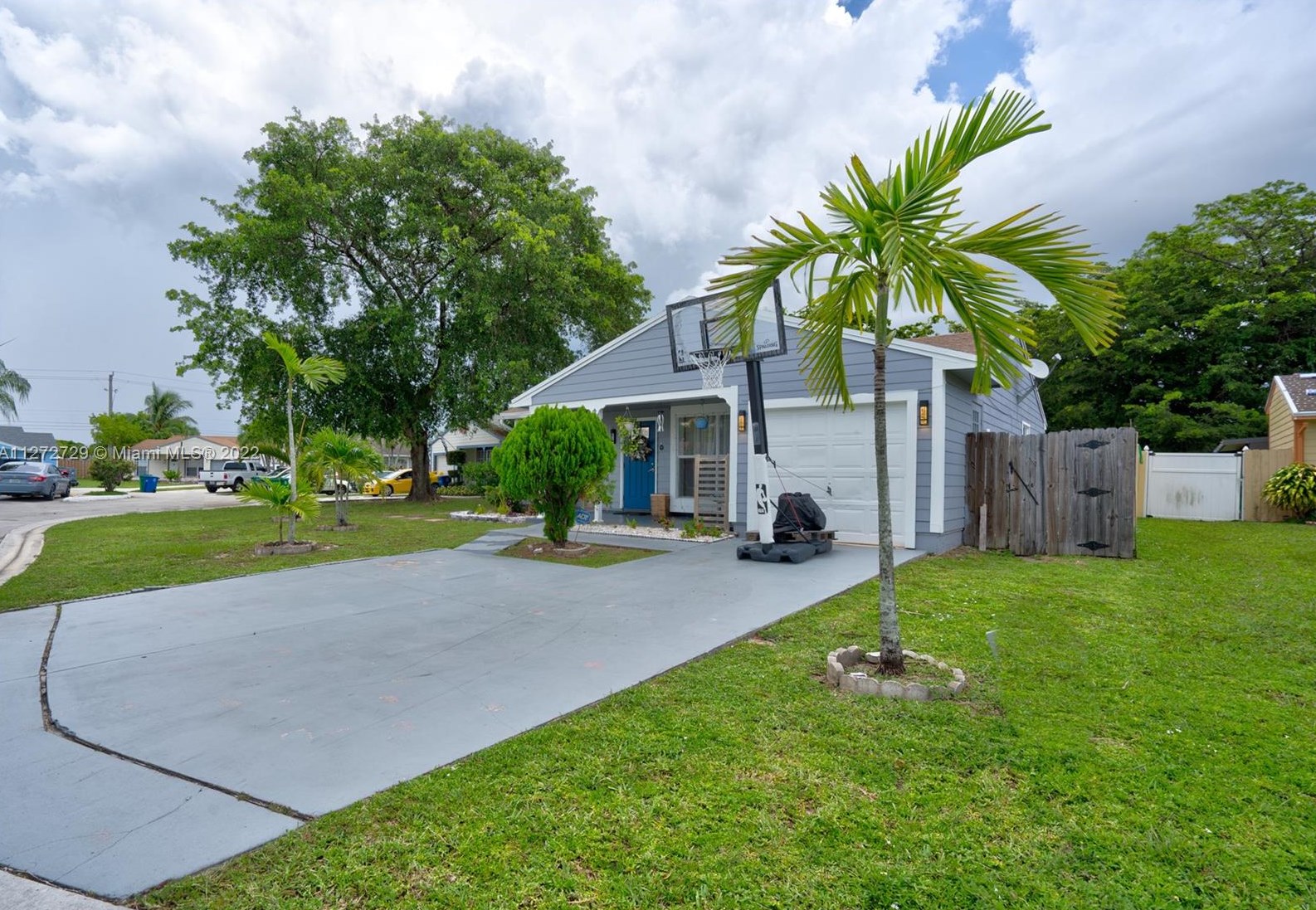 1741 82nd Ter, Hollywood, FL 33025-5100