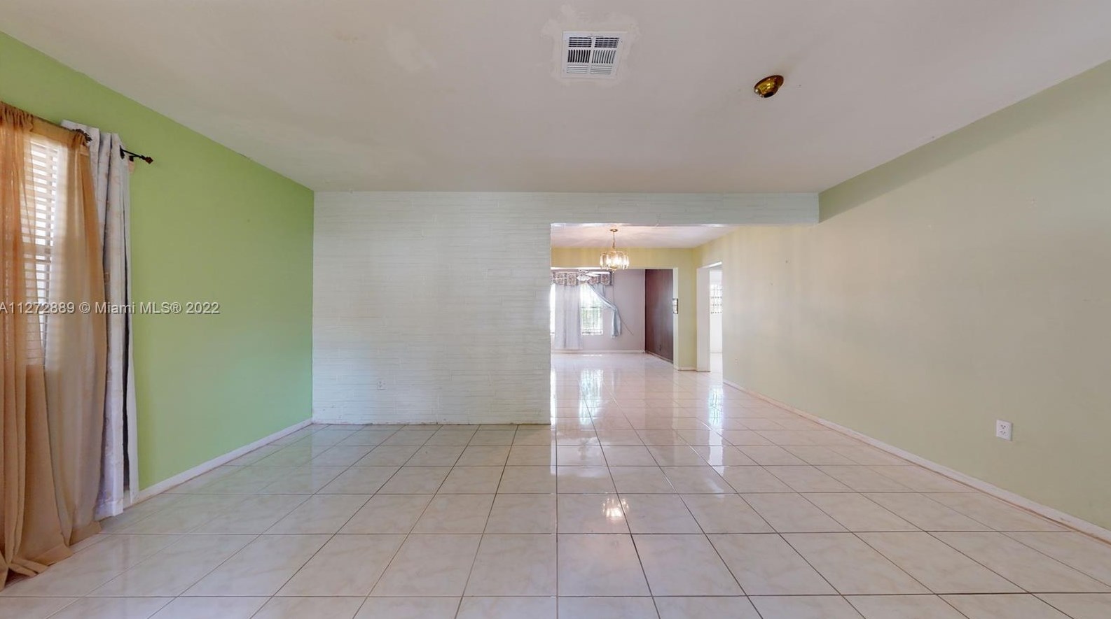 2061 Alcazar Dr, Hollywood, FL 33023-2634