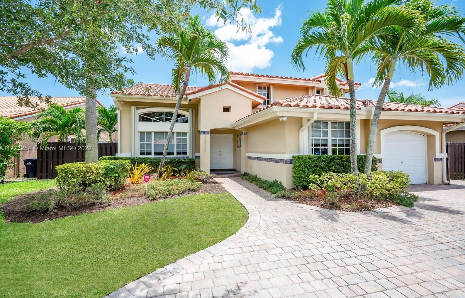 14738 43rd Way, Miami, FL 33185-4371
