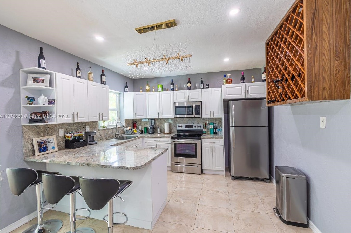 1460 35 St, Miami FL 33142-5552 exterior