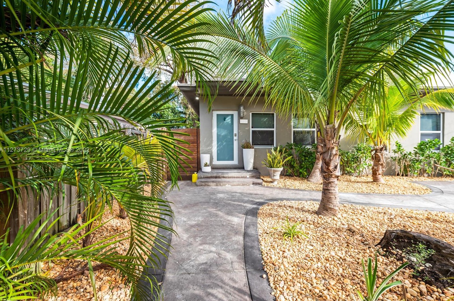 135 52nd St Nw #135, Miami, FL 33127