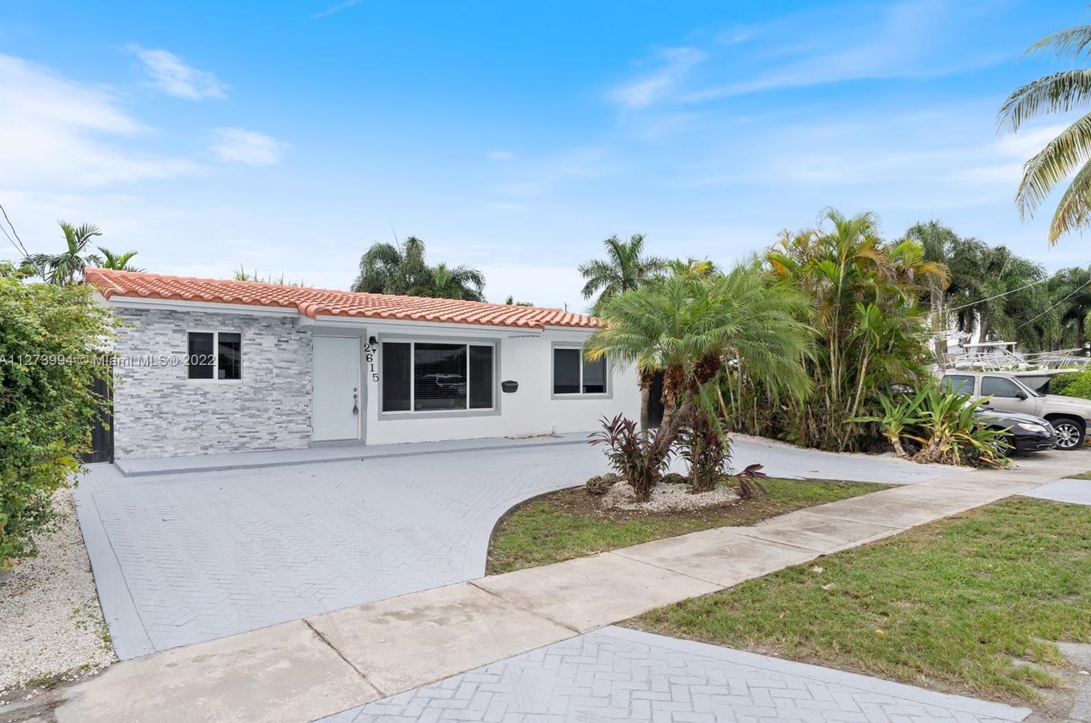 2615 Sherman St, Hollywood, FL 33020-1948