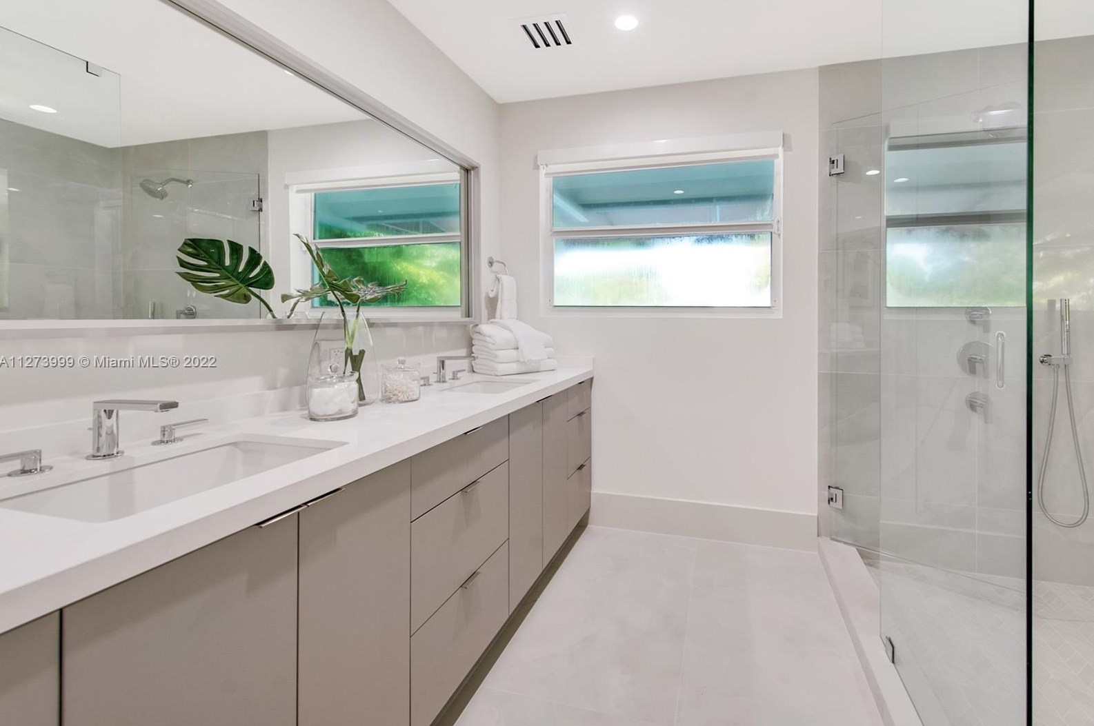 9990 Old Cutler Rd, Miami FL 33170-6550 exterior