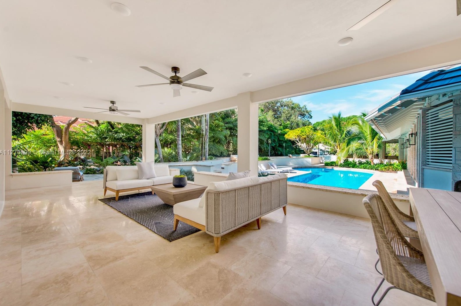 9990 Old Cutler Rd, Miami FL 33170-6550 exterior