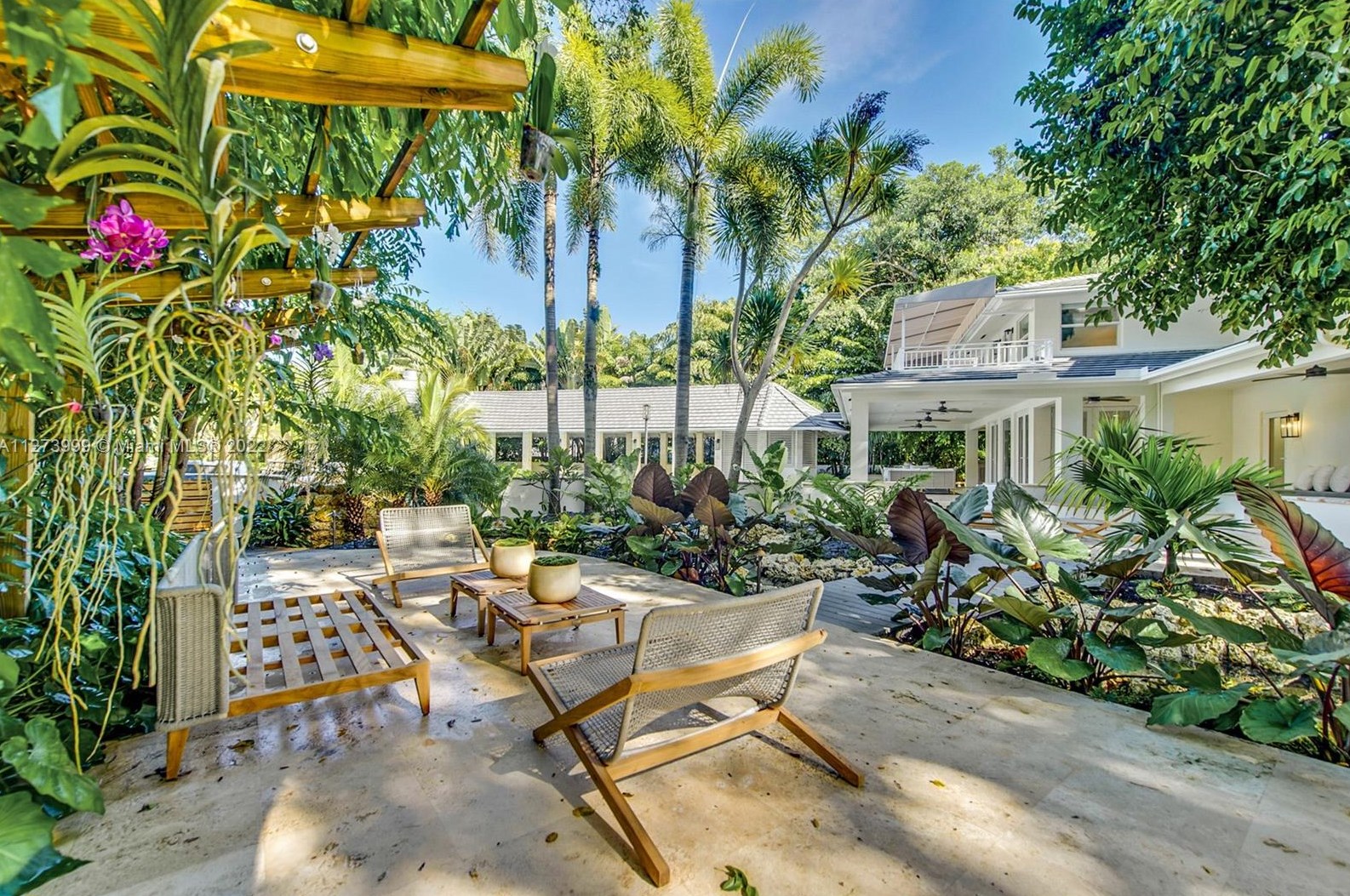 9990 Old Cutler Rd, Miami FL 33170-6550 exterior