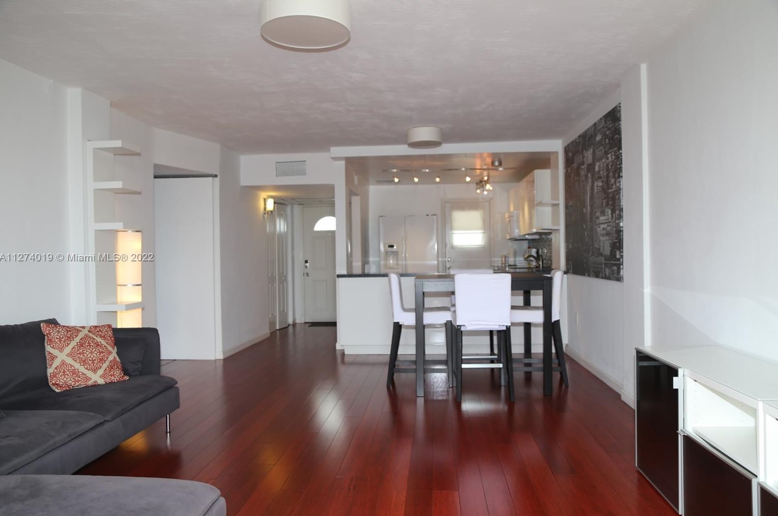 1401 Euclid Ave, Miami, FL 33139-3907
