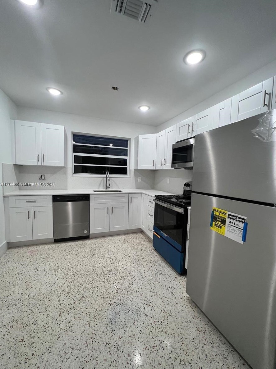 3310 Sw 24th Ter #., Miami, FL 33145