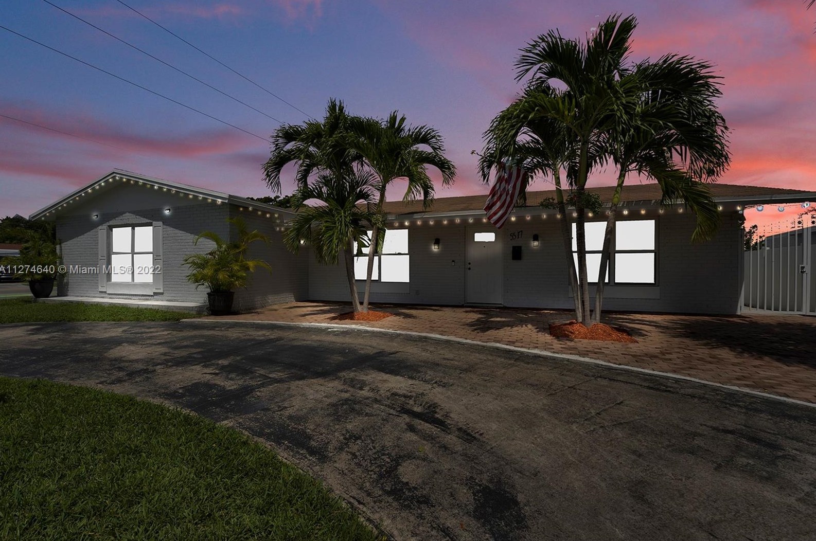 5517 Monroe St, Hollywood, FL 33021-7143