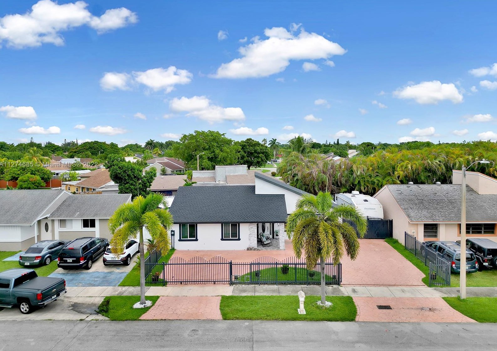 12415 207th Ter, Miami, FL 33177-5631