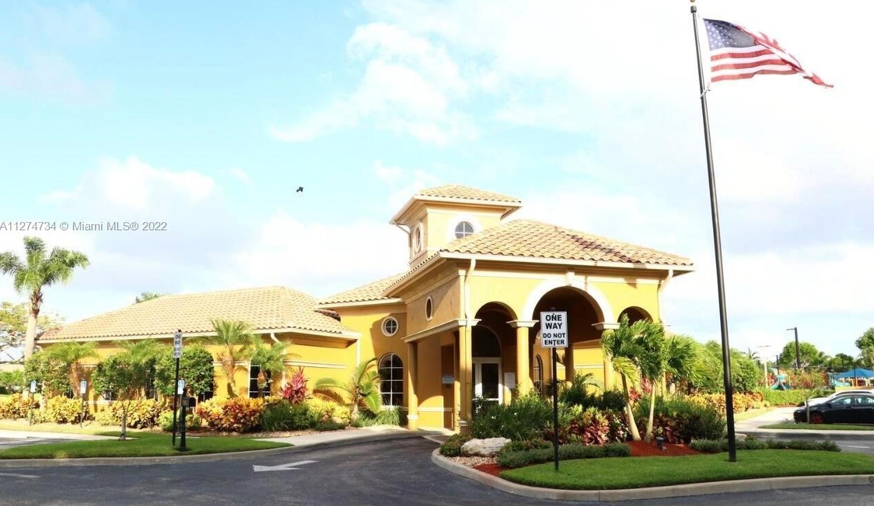 3342 Blue Fin Dr, West Palm Beach, FL 33411