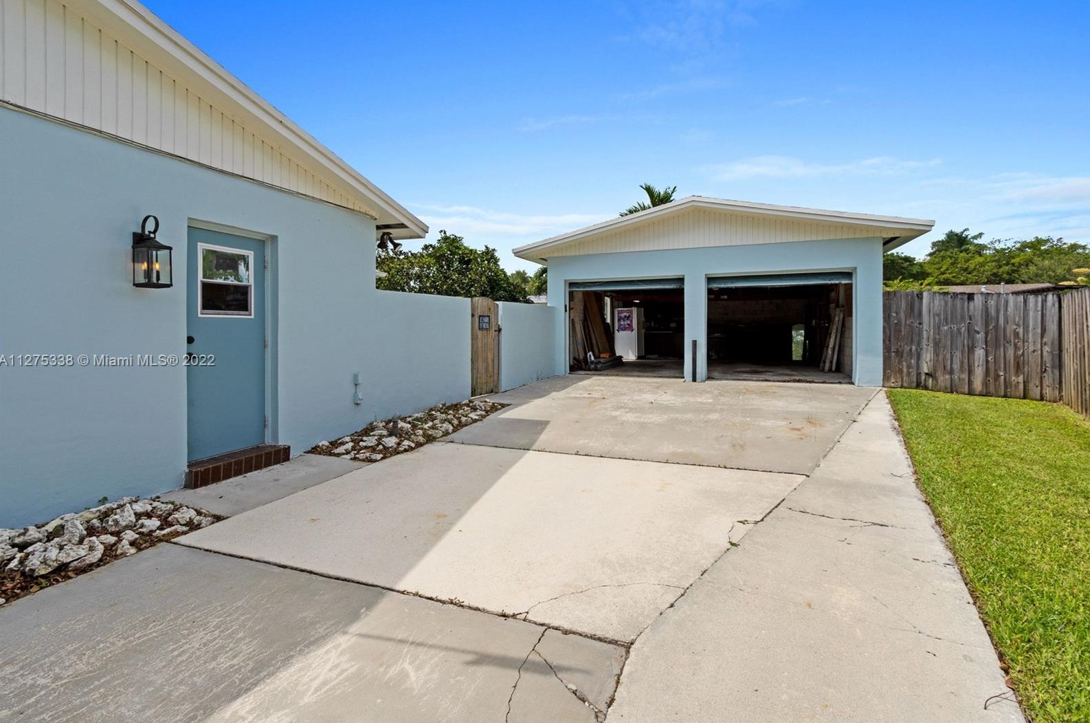 18432 92 Ct, Miami FL 33189-2463 exterior