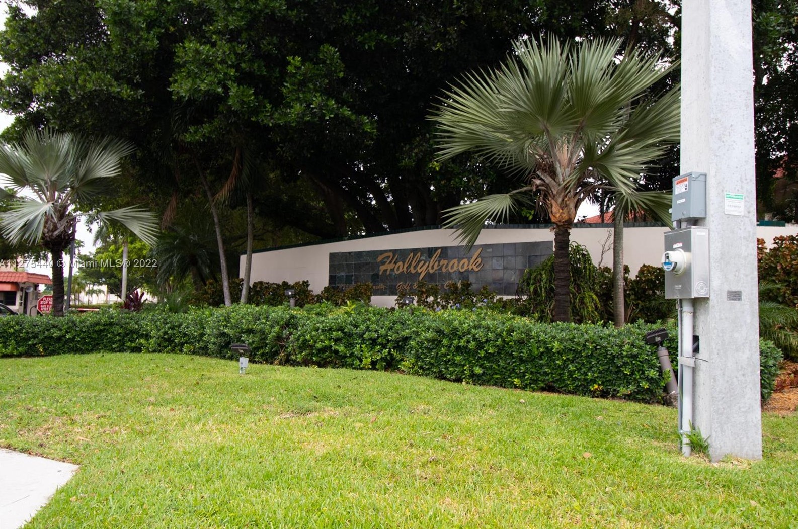 8962 S Hollybrook Blvd #208, Hollywood, FL 33025