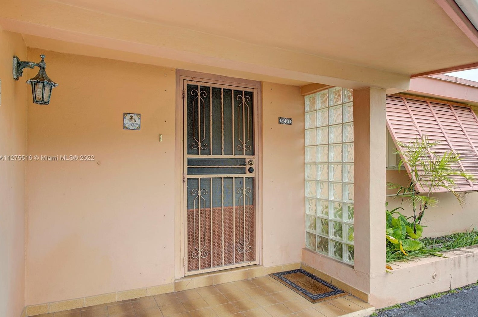 6261 27th St, Miami, FL 33155-3014